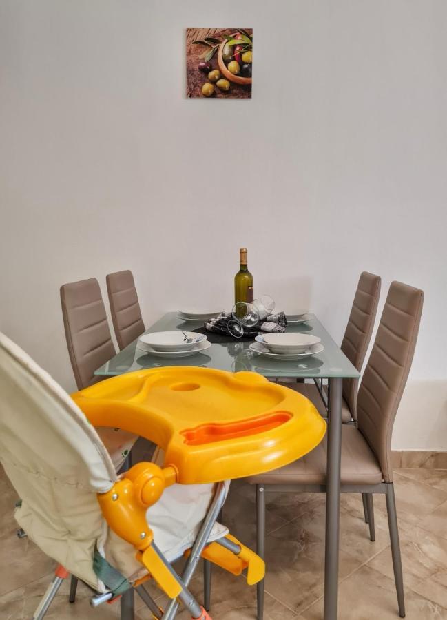 Apartman Goga With Pool And Jacuzzi Labin  Exterior photo