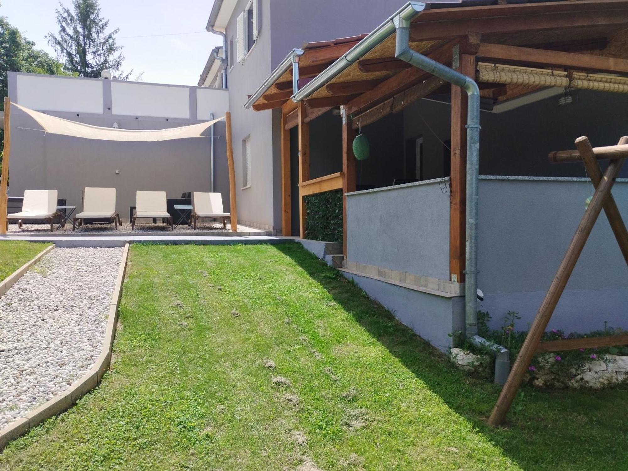 Apartman Goga With Pool And Jacuzzi Labin  Exterior photo