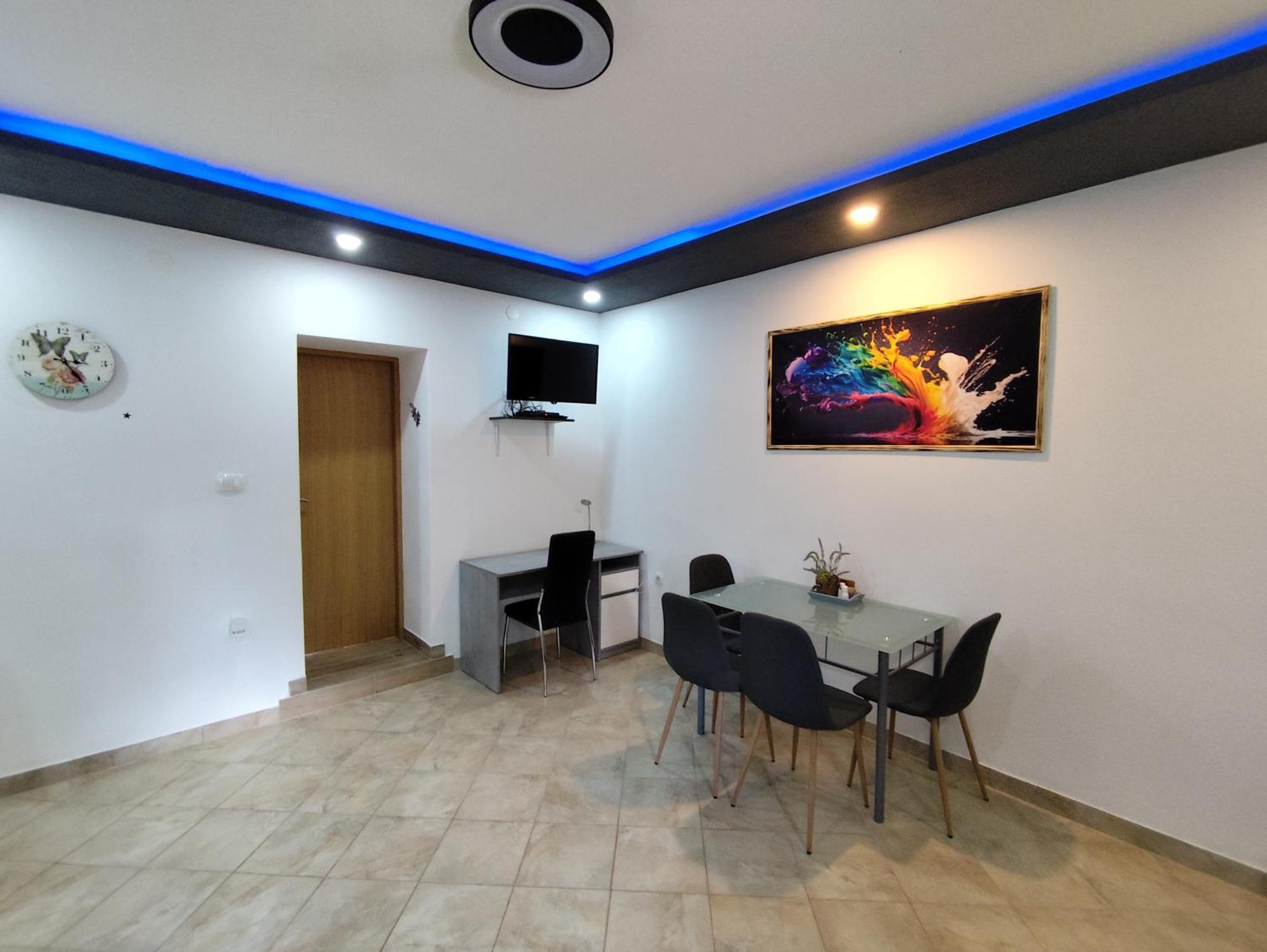 Apartman Goga With Pool And Jacuzzi Labin  Exterior photo
